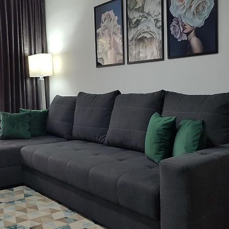 Mary Apartment Galaţi Dış mekan fotoğraf