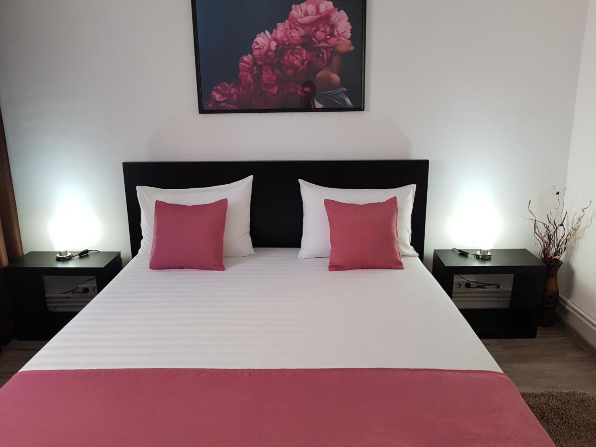 Mary Apartment Galaţi Dış mekan fotoğraf